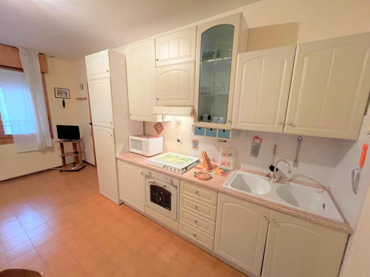 Condominio Miriam Bibione Bagian luar foto